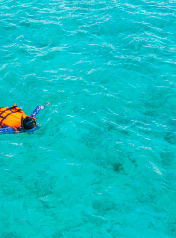 ocean-snorkeling